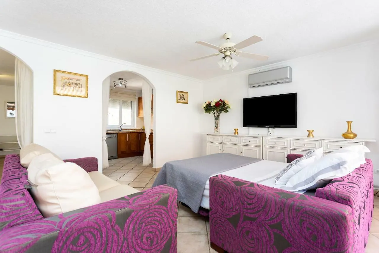 Hemeras Boutique Homes - Luxury Villa Near The Sea In Los Cristianos Los Cristianos  Appartamento Los Cristianos (Tenerife)